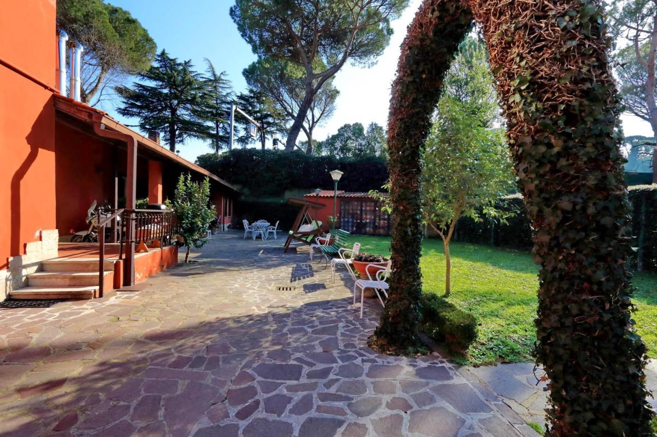 Antico Platano Bed & Breakfast 2*